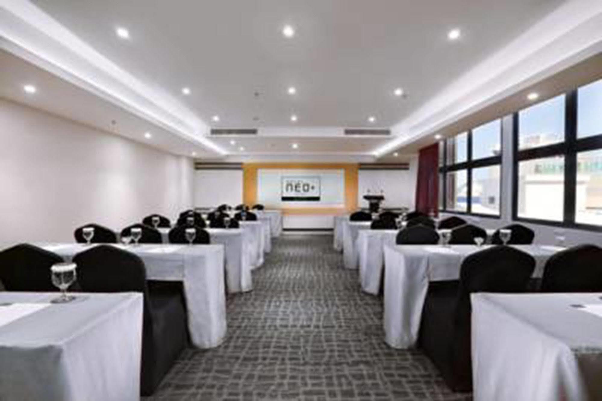 Hotel Neo+ Penang Georgetown Exterior foto